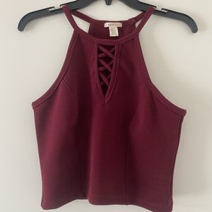Dark red crop top 💃